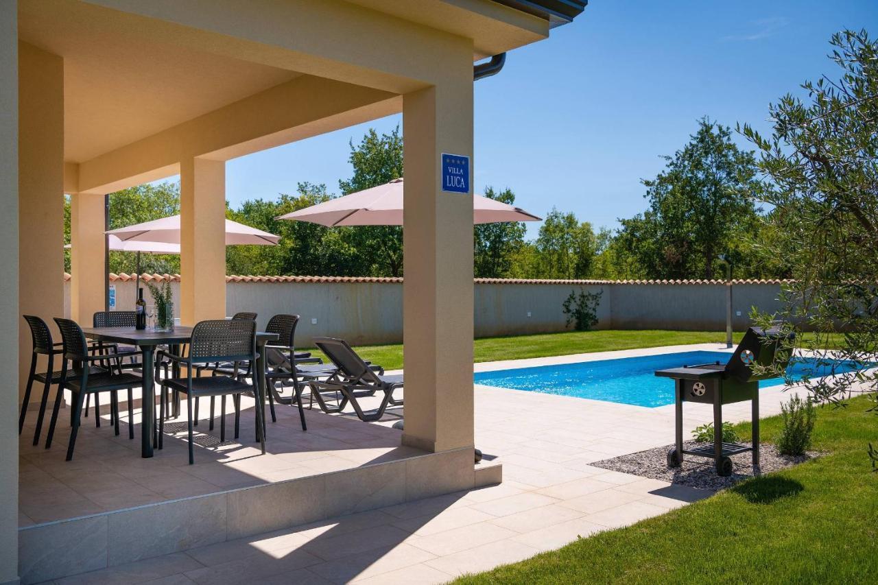 Holiday House Luca Пореч Екстериор снимка